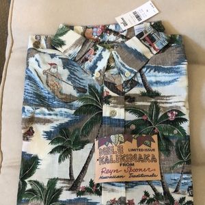 Reyn Spooner Christmas Shirt